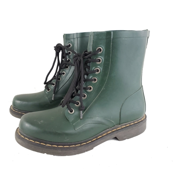 dr martens in the rain